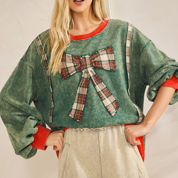 78. Med, Large - Oversized Merry Mineral-Wash Bow Pullover Soft Sweatshirt NEW - Picture 1 of 10